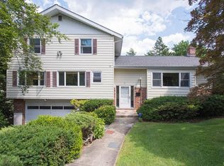 18 Magnolia Rd, Scarsdale, NY 10583