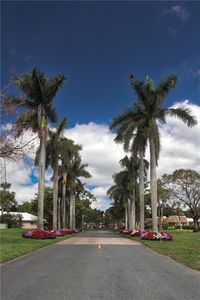 3960 Oaks Clubhouse Dr #402, Pompano Beach, FL, 33069