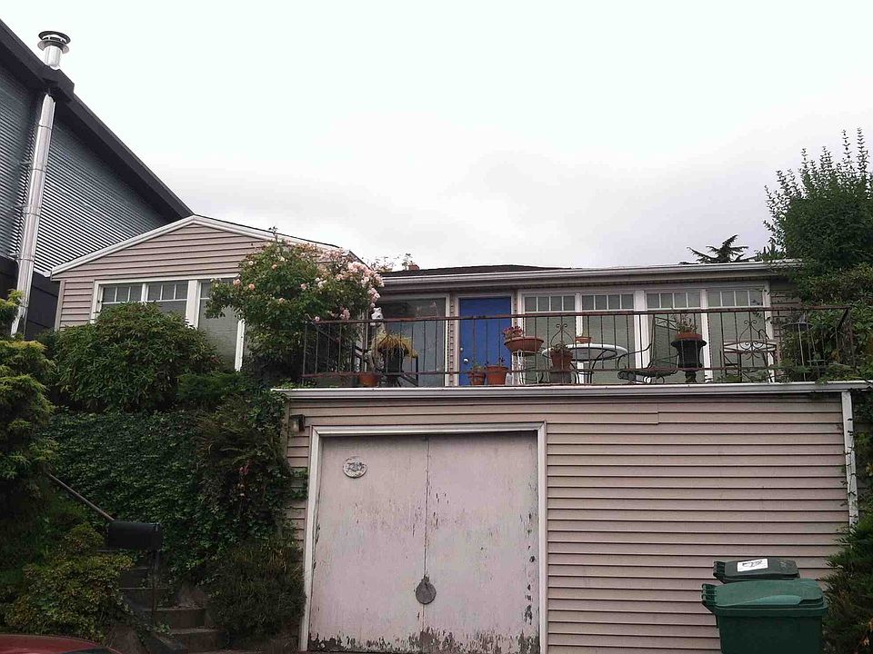 2nd image of 7219 56th Ave NE