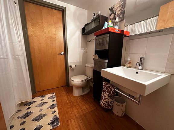 5th image of 156 Porter St #135B