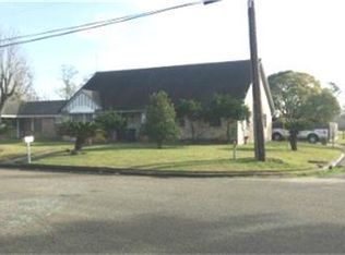 517 Duroux Rd, La Marque, TX 77568