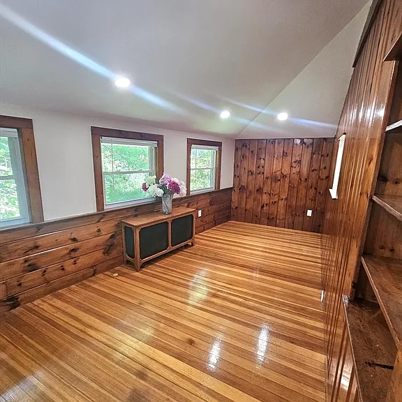 1115 Old Connecticut Path — Photo 10