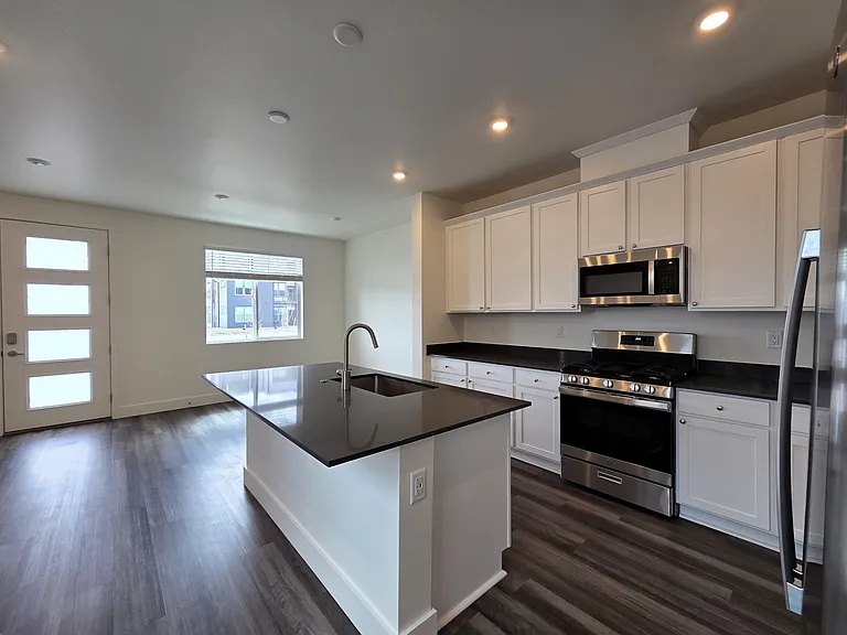 4819 Harvest Pkwy #HOME — Photo 36