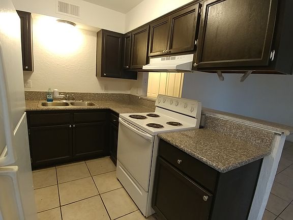 2nd image of 5324 Mancos Ct APT 1