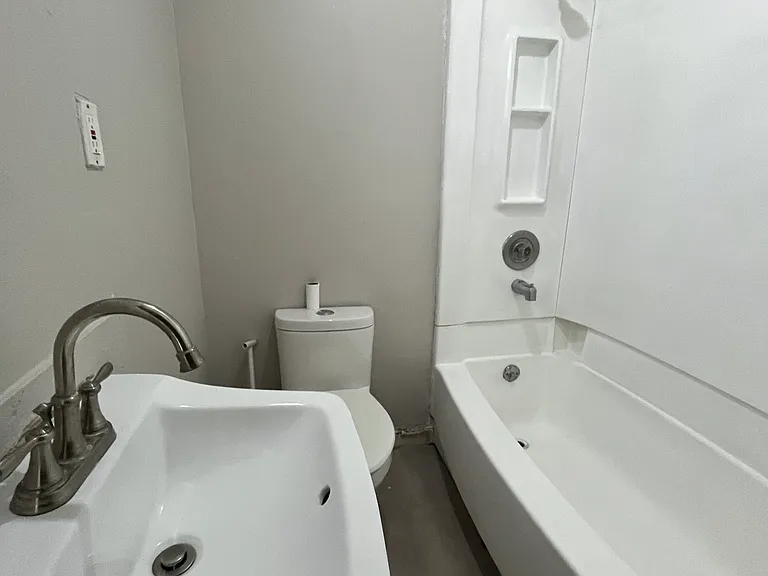 89 S Ward St #1 — Photo 12