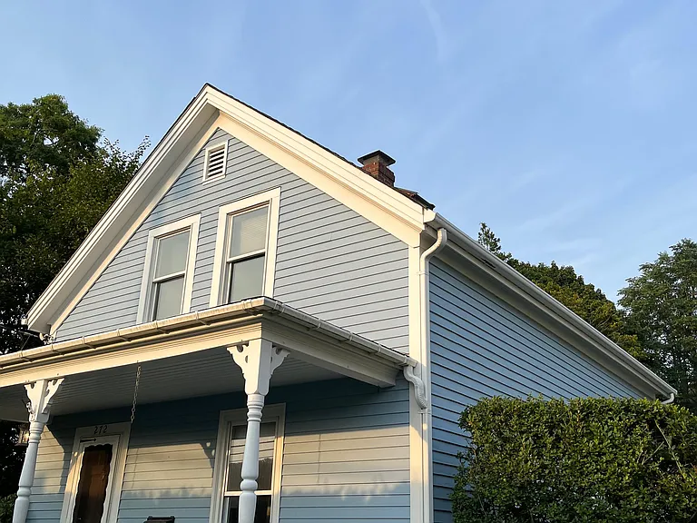 272 Boulevard — Photo 1