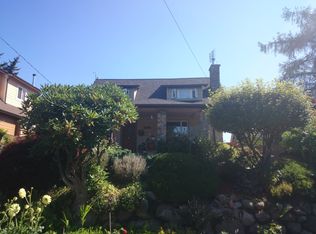 5029 SW Grayson St, Seattle, WA 98116