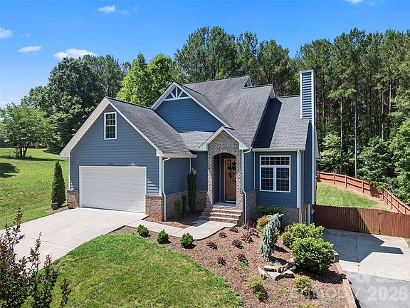 2nd image of 7015 Waterfront Pl