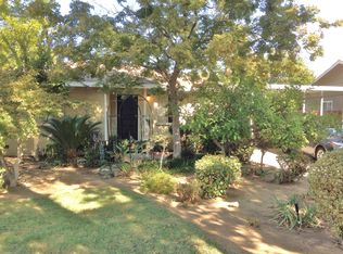 1048 W Cortland Ave, Fresno, CA 93705