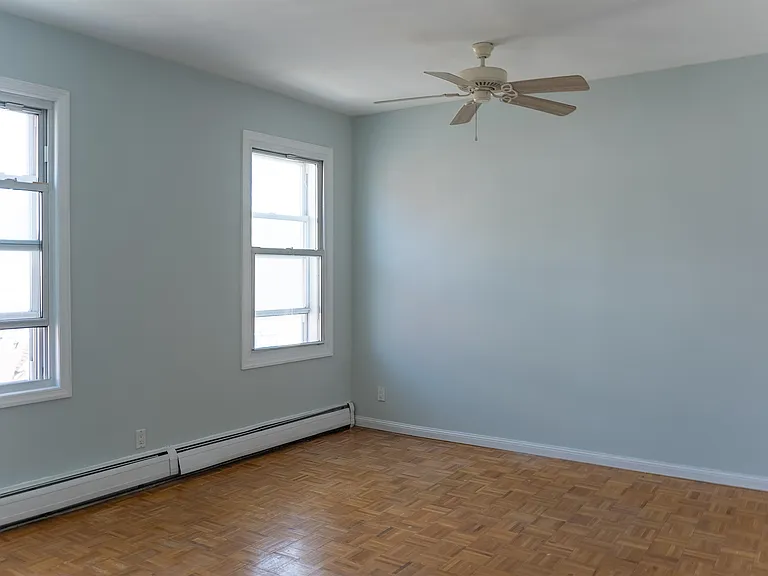 543 W Side Ave #3 — Photo 9