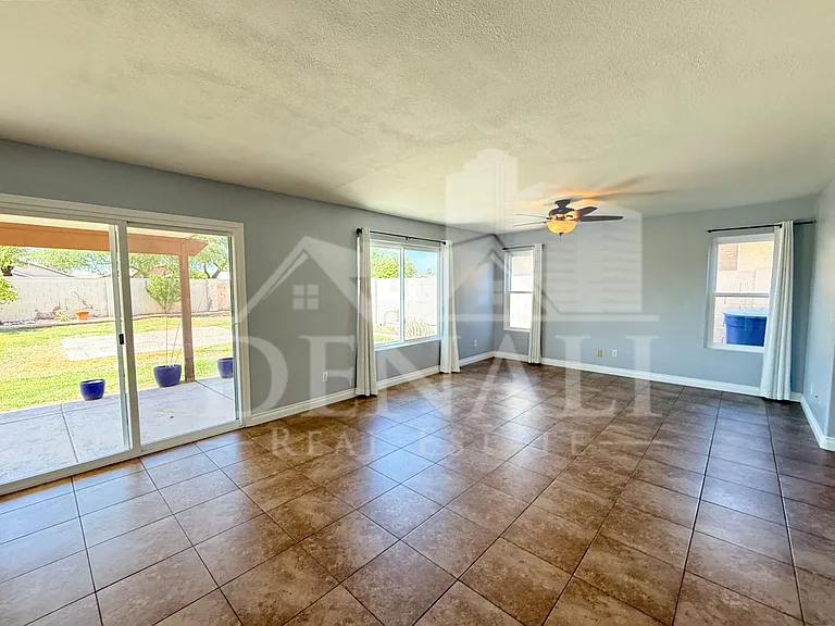 1249 W Kelly Ln — Photo 6
