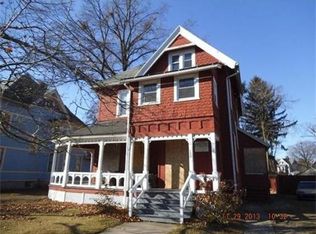 186 Saint James Ave, Springfield, MA 01109