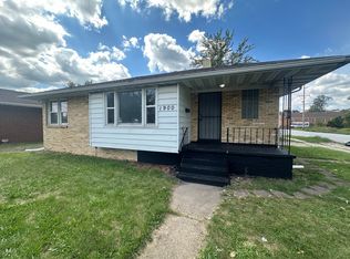 1900 Monroe Ln, Gary, IN 46407
