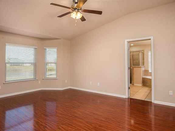 5th image of 139 Bluestone River Way