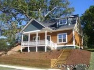 107 Fairview Oaks Ln, Asheville, NC 28803