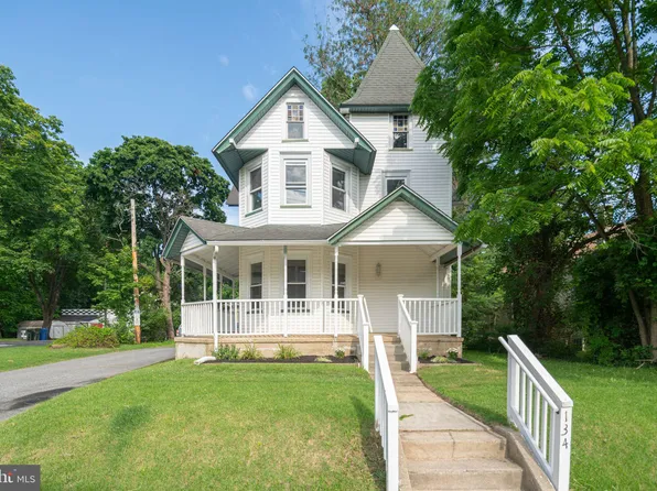 134 S Main St, Glassboro, NJ 08028
