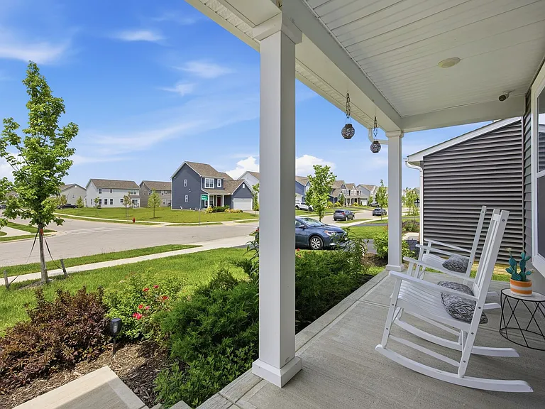 3805 Mantle Dr — Photo 5