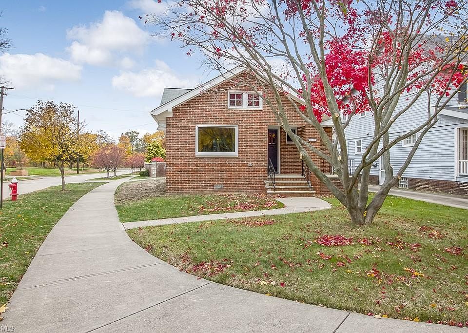 1st image of 2172 Overbrook Ave