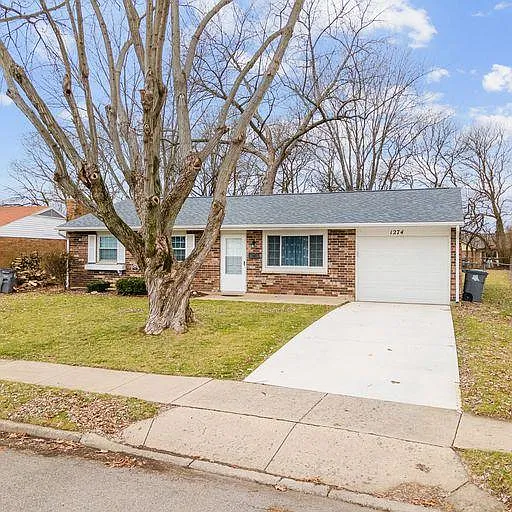 1274 Skylark Dr — Photo 1