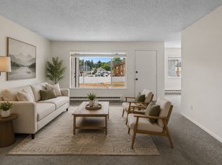 410 7th St NE APT 2, East Wenatchee, WA 98802