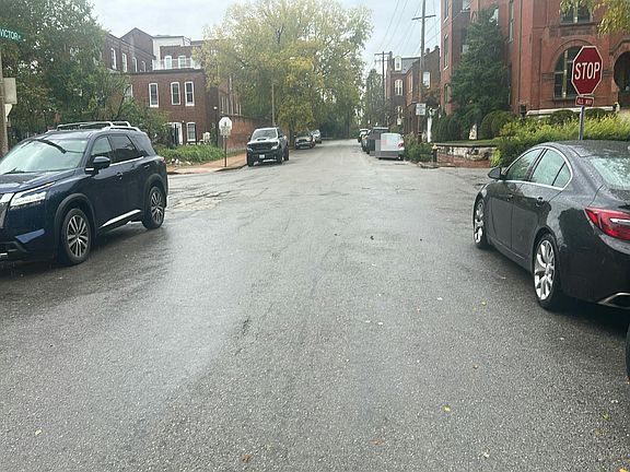 5th image of 1226 Victor St