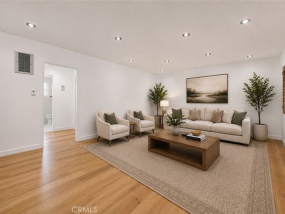 3rd image of 1824 20th St APT C