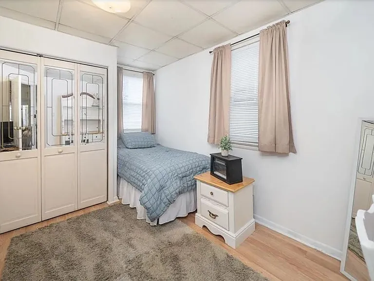 36 Trask Ave — Photo 5