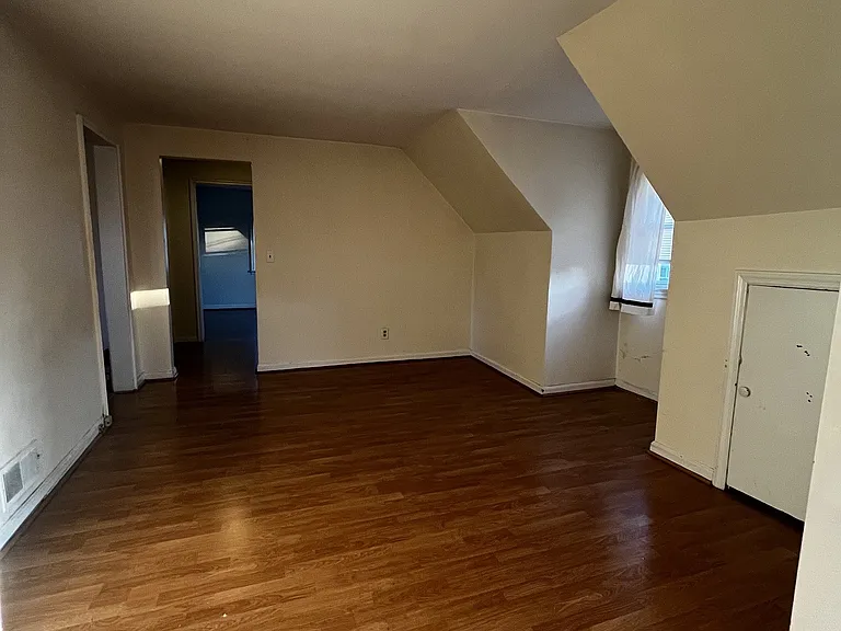 165 Woods Ave #2 — Photo 5