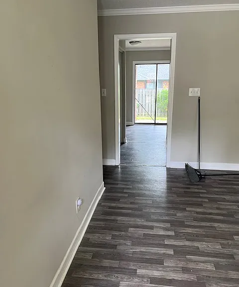 323 E Blackstock Rd #14 — Photo 3