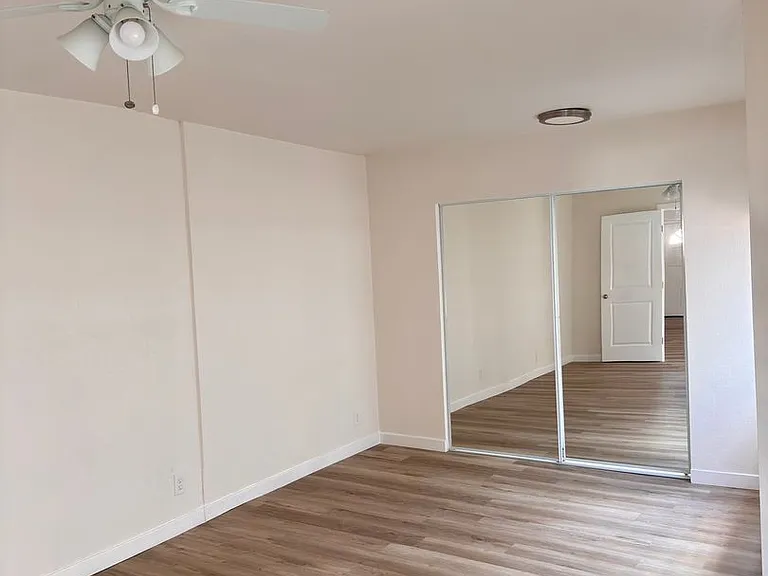 1060 McFarland Ave — Photo 32