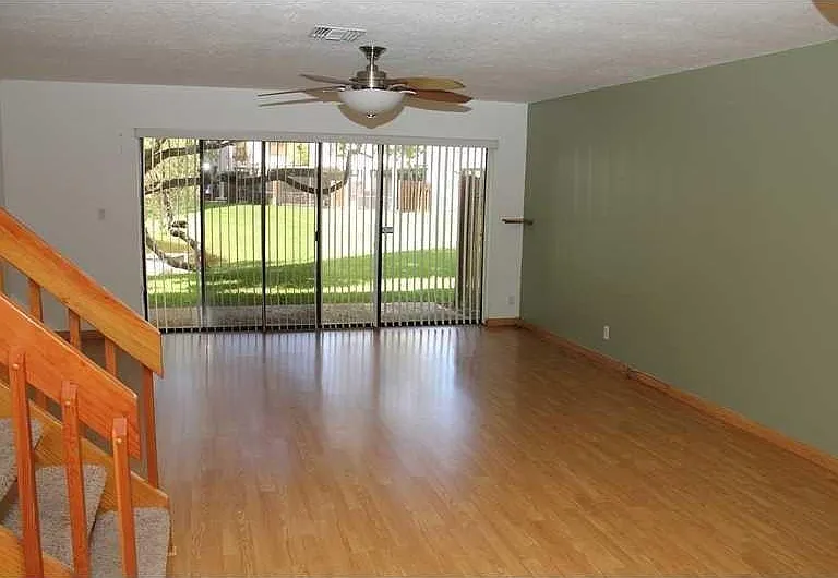 4716 NW 82nd Ave — Photo 3