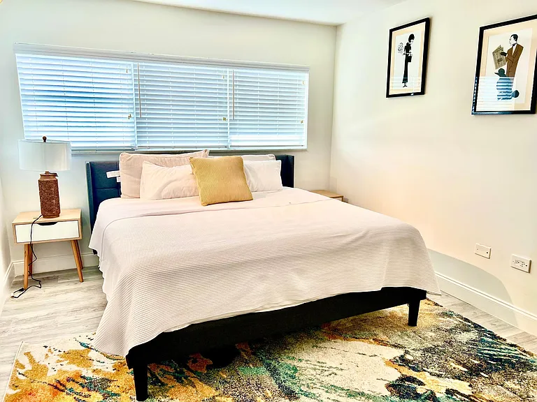 1881 Washington Ave #11 — Photo 14