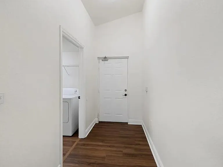 7975 Preserve Cir #1032 — Photo 14