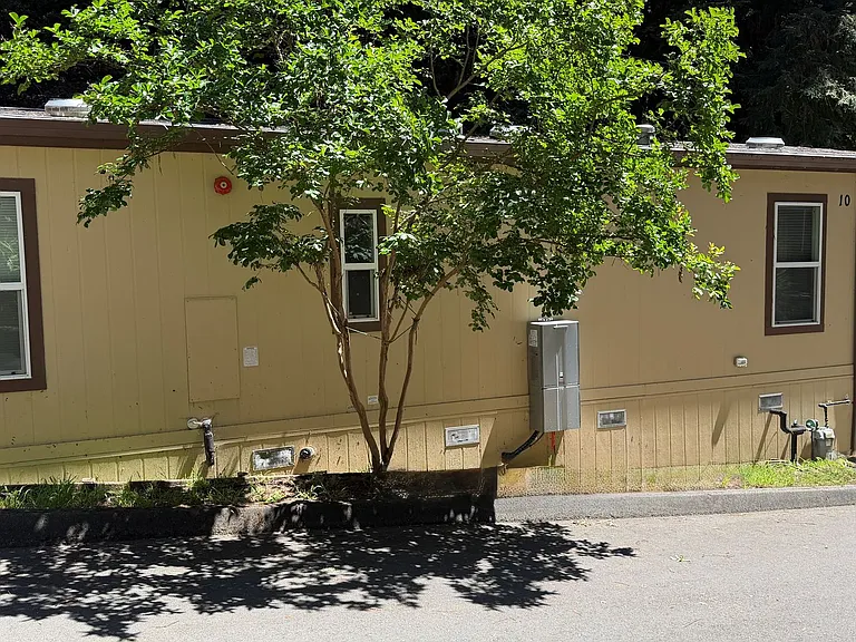 14860 River Rd — Photo 19