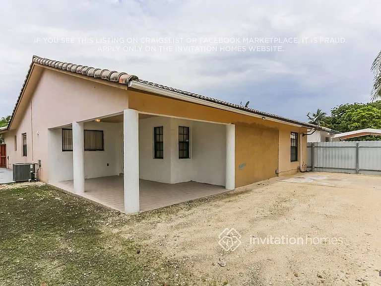 4705 SW 143rd Ave — Photo 19