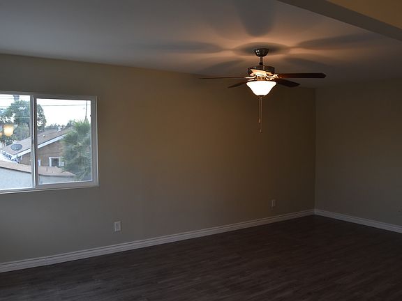 4th image of 1246 W 97th St