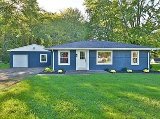 2326 Earl St, Niles, OH 44446