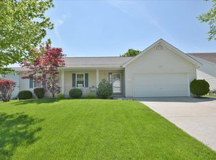 2649 Breezy Point Ln, O'Fallon, MO 63368