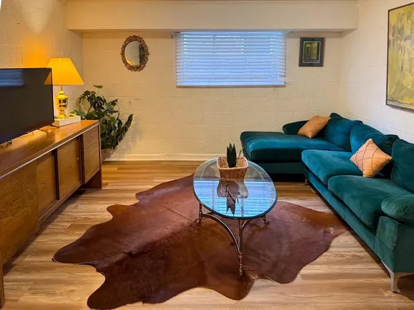 (undisclosed Address), Johnson City, TN 37604