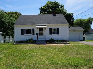 36 Edmund St, Manchester, CT 06040