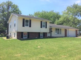 806 W Woodlawn Ave, Danville, IL 61832