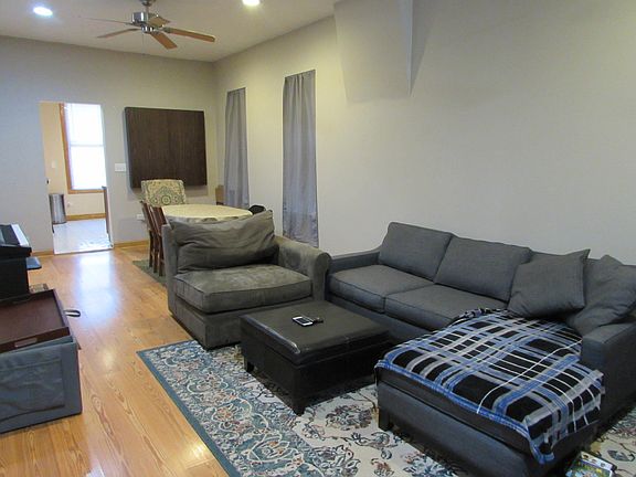2nd image of 923 N Lawndale Ave