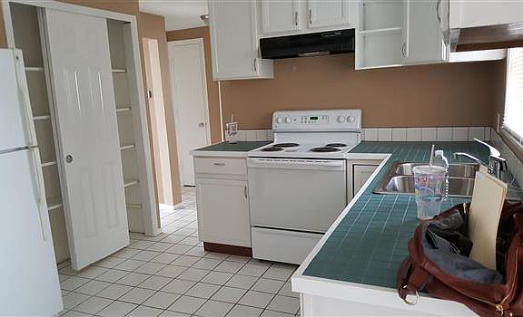 3rd image of 5110 Farley Dr