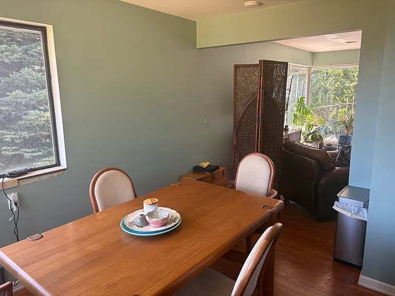 Kitchen/dining