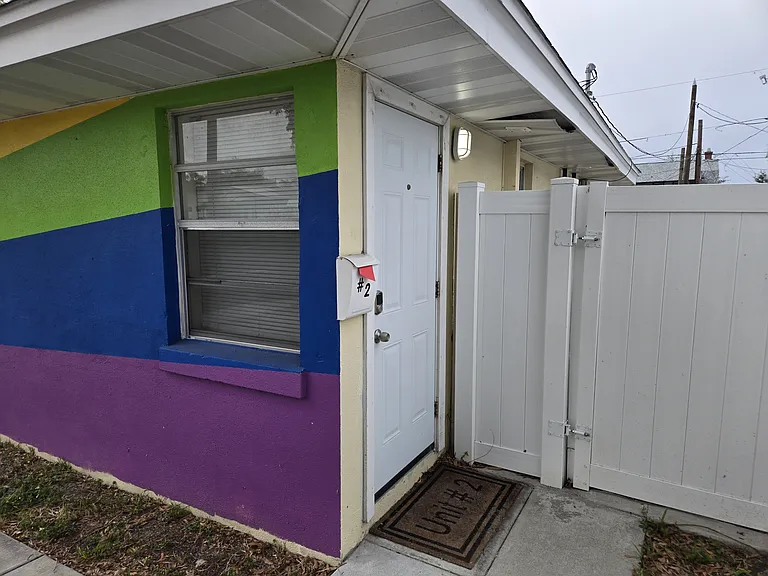 2621 2nd Ave S #3 — Photo 8