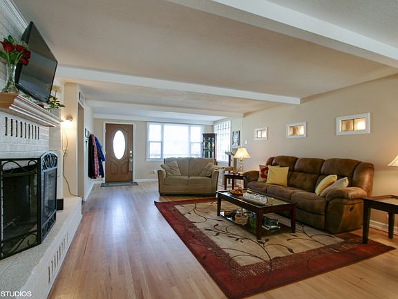 3rd image of 4519 Strong Ave