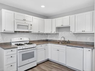 1540 Aspen Dr, Florissant, MO 63031