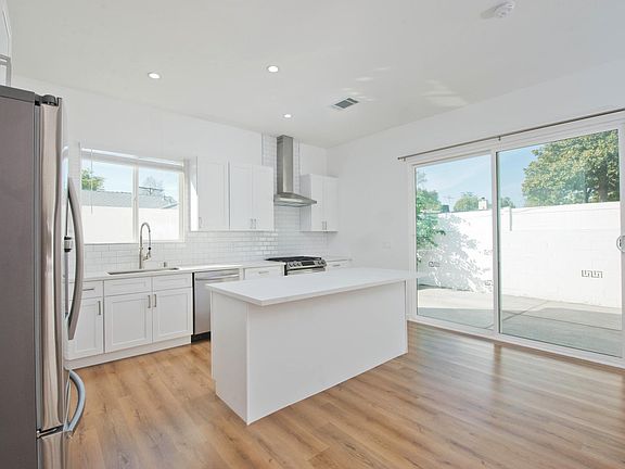 2nd image of 6960 Shoshone Ave