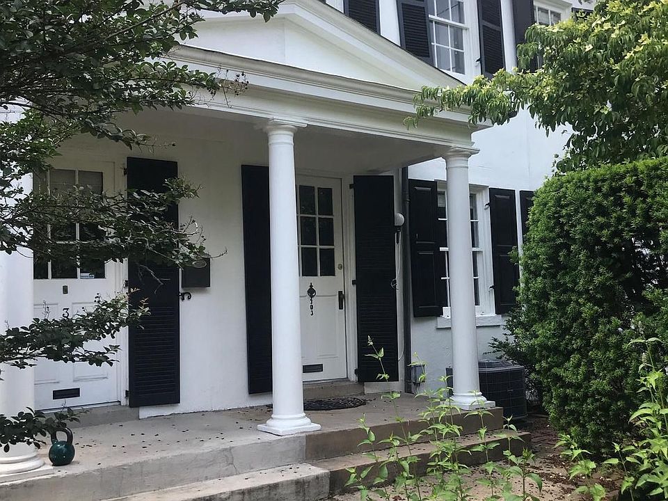1st image of 303 S Royal St