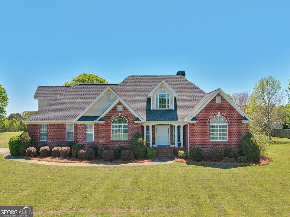 1st image of 741 Moreland Rd